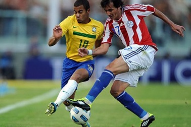 Sao Paulo đòi MU phải chi thêm 4 triệu bảng cho Lucas Moura