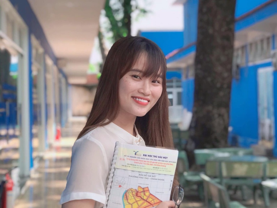 Nữ thủ lĩnh sinh viên năng động sở hữu thành tích học tập ấn tượng - 1 Nữ thủ lĩnh sinh viên năng động sở hữu thành tích học tập ấn tượng - 1