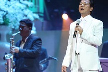 Liveshow Chế Linh lần hai nợ 90 triệu đồng tiền tác quyền