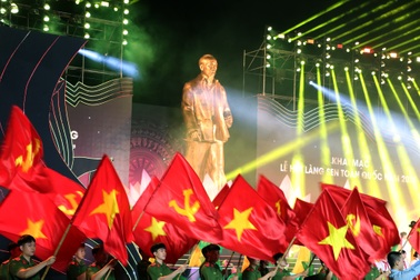 Tổng Bí thư Tô Lâm dự khai mạc Lễ hội Làng Sen năm 2025