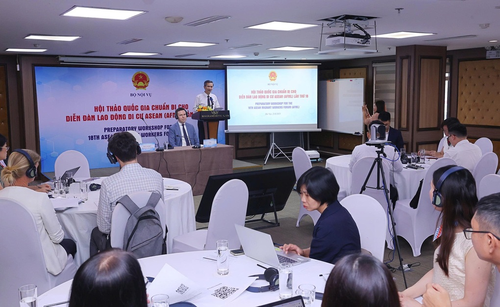 Lao động Việt Nam ở nước ngoài được đánh giá cần cù, chăm chỉ - 2 Lao động Việt Nam ở nước ngoài được đánh giá cần cù, chăm chỉ - 2
