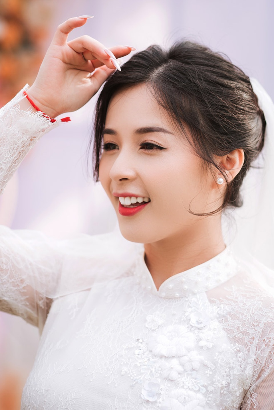 Hot girl dân tộc Tày diện áo cưới xinh lung linh, lên xe hoa về nhà chồng - 3