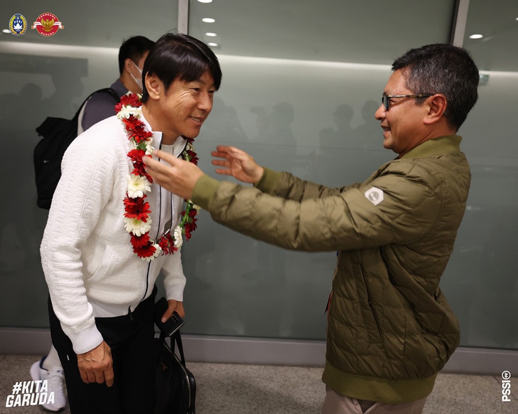 Indonesia bay chuyên cơ, có mặt ở Hà Nội sớm hơn tuyển Việt Nam - 3 Indonesia bay chuyên cơ, có mặt ở Hà Nội sớm hơn tuyển Việt Nam - 3