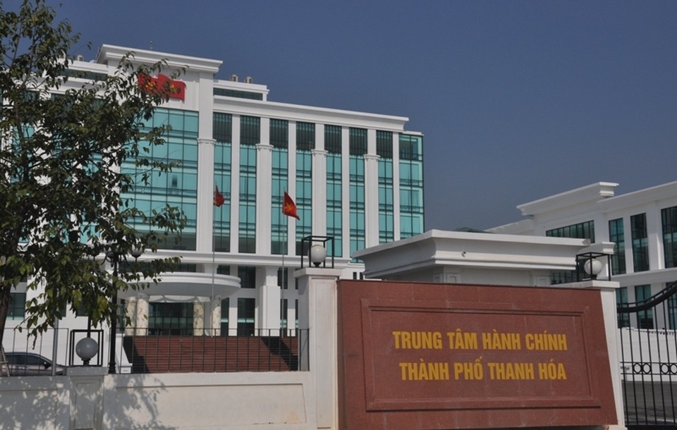 Trung tâm hành chính 650 tỷ đồng tại Thanh Hóa đi vào hoạt động - 5 Trung tâm hành chính 650 tỷ đồng tại Thanh Hóa đi vào hoạt động - 5