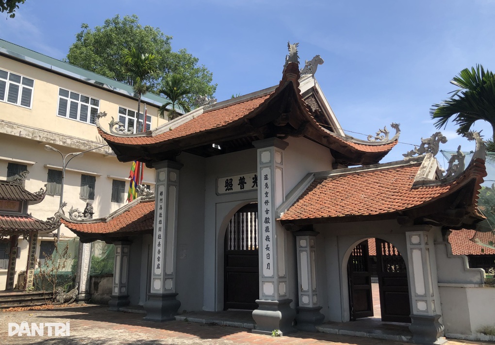 Cận cảnh lò luyện đan gần nghìn năm trong ngôi chùa cổ ngoại thành Hà Nội - 1 Cận cảnh lò luyện đan gần nghìn năm trong ngôi chùa cổ ngoại thành Hà Nội - 1