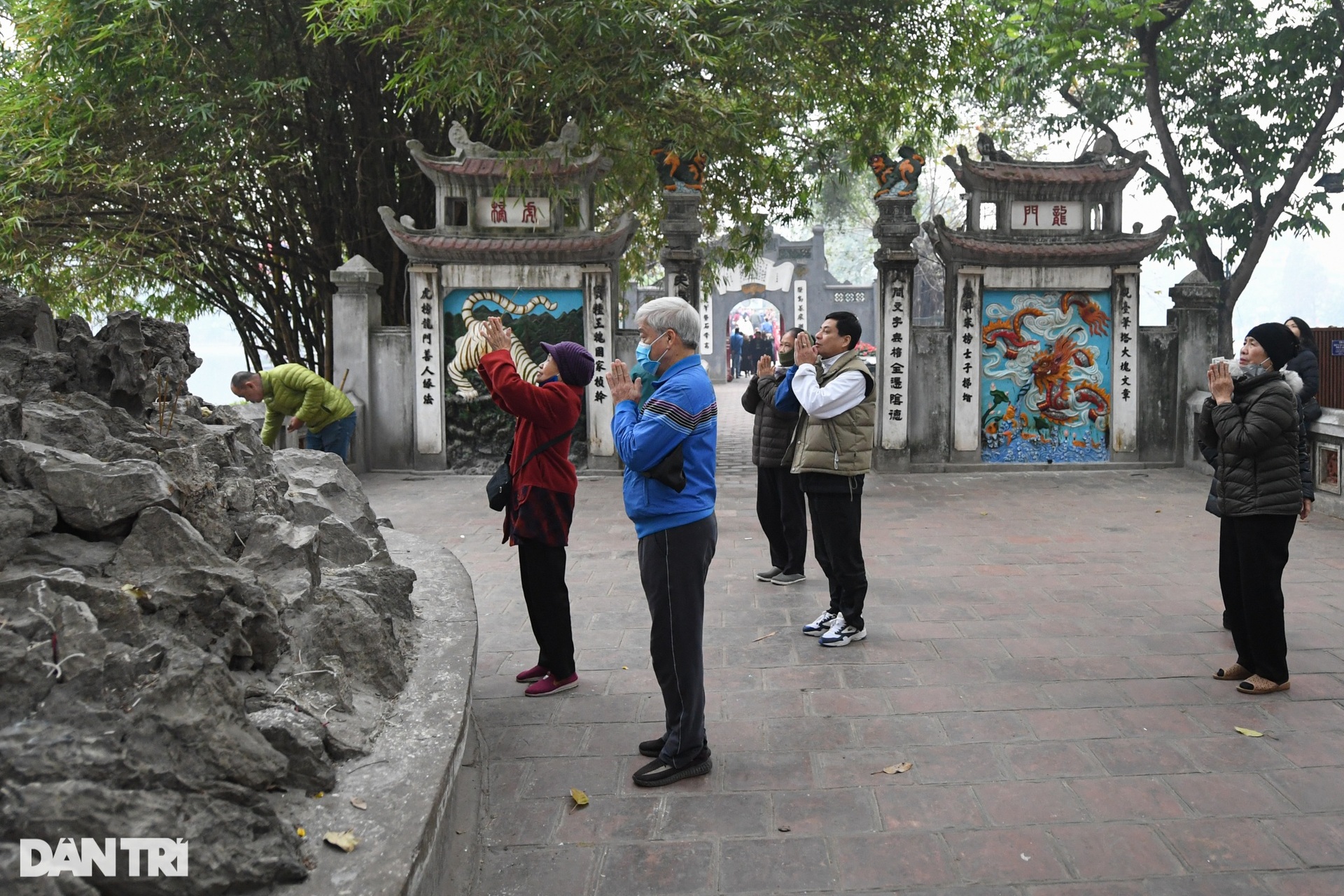 Hà Nội tĩnh lặng, yên bình sáng mùng 1 Tết - 16 Hà Nội tĩnh lặng, yên bình sáng mùng 1 Tết - 16