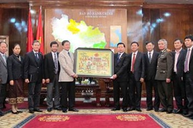 Phó Thủ tướng CHND Lào thăm và làm việc tại Bắc Ninh