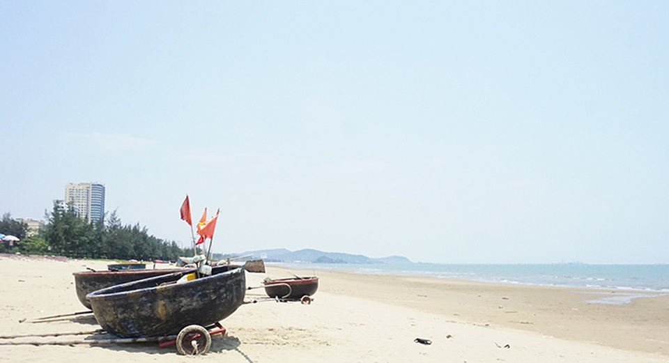 Biển Cửa Lò ngóng khách du lịch dịp nghỉ lễ - 8 Biển Cửa Lò ngóng khách du lịch dịp nghỉ lễ - 8