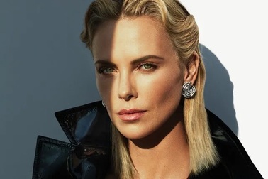 “Người tình tin đồn của Brad Pitt” đã sẵn sàng cho tình yêu mới