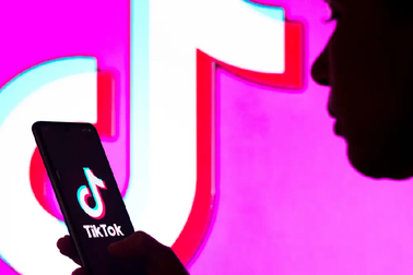 Tham gia thử thách trên TikTok có thể đe dọa tính mạng trẻ em