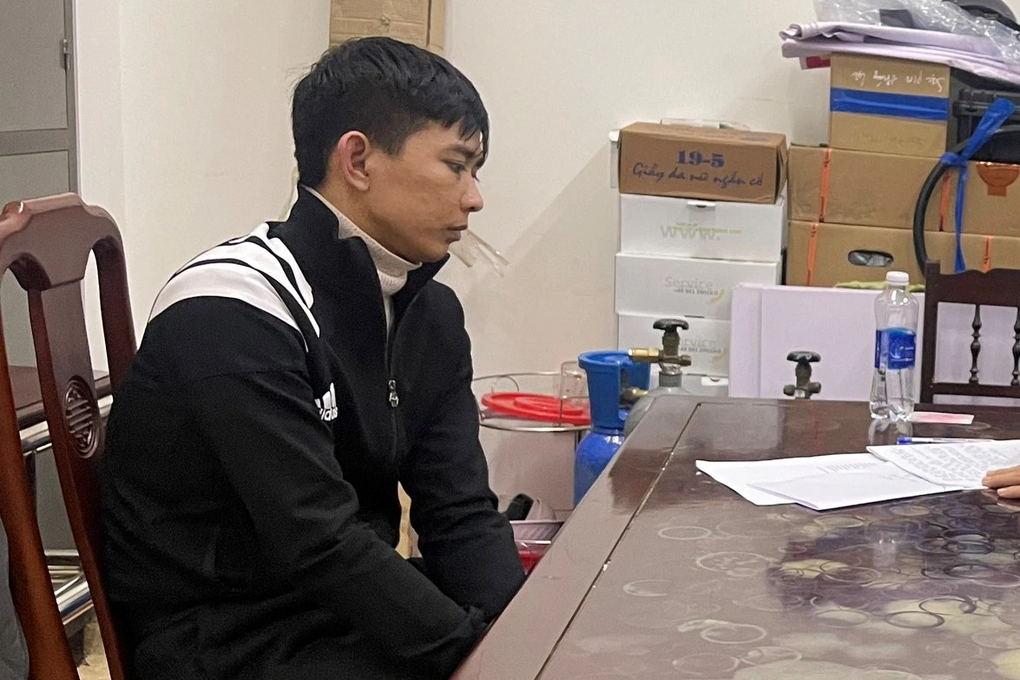 Phá đường dây ma túy khủng, thu giữ súng và 40 viên đạn - 1 Phá đường dây ma túy khủng, thu giữ súng và 40 viên đạn - 1