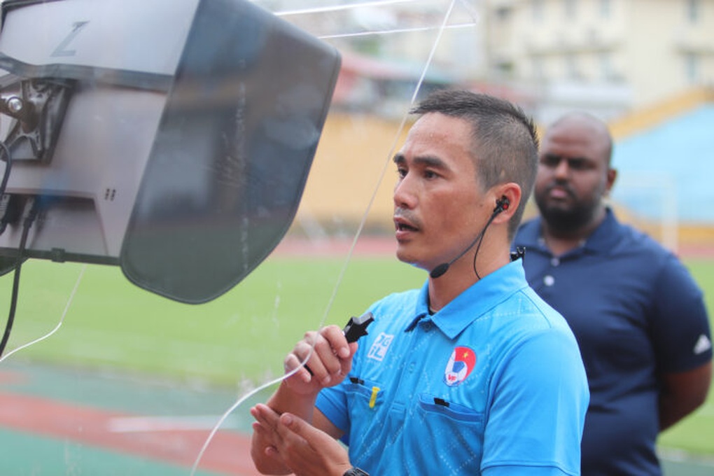 Công nghệ VAR có thể được áp dụng ở cuối mùa giải V-League 2023 - 1 Công nghệ VAR có thể được áp dụng ở cuối mùa giải V-League 2023 - 1