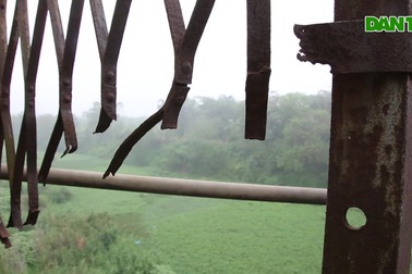 Cầu Long Biên hư hỏng nặng, xuống cấp trầm trọng