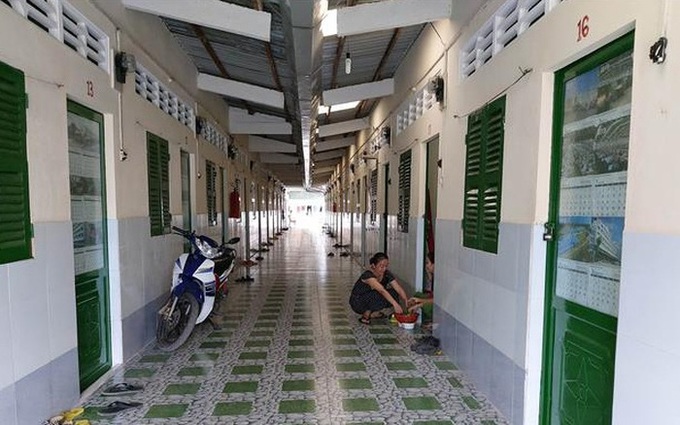 Người lao động được hỗ trợ 3 tháng tiền nhà.