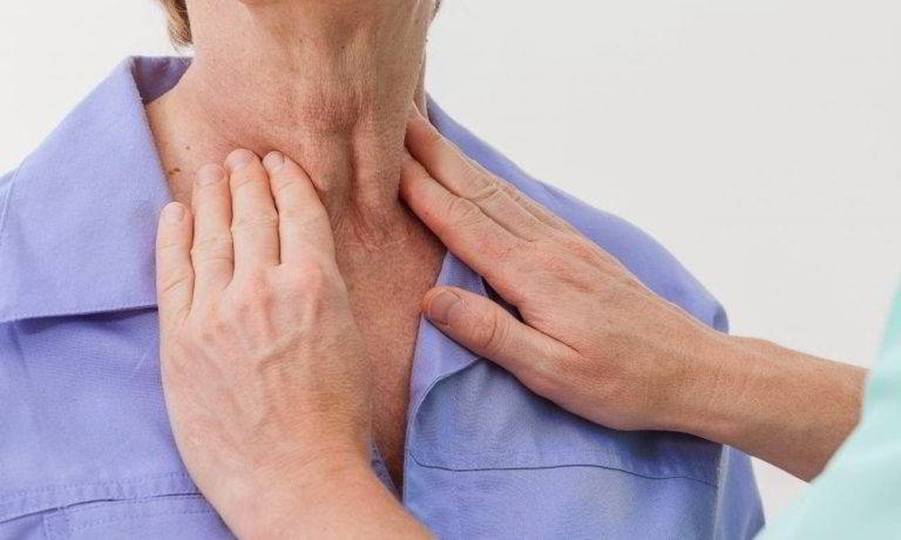 Những ai dễ mắc phải ung thư vòm họng? - 2 Những ai dễ mắc phải ung thư vòm họng? - 2