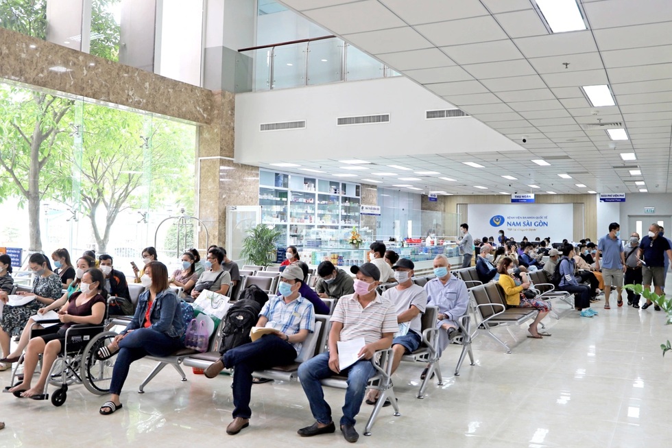 Bệnh viện, nhà thuốc nói gì về việc bán thuốc kiểm soát đặc biệt? - 4 Bệnh viện, nhà thuốc nói gì về việc bán thuốc kiểm soát đặc biệt? - 4