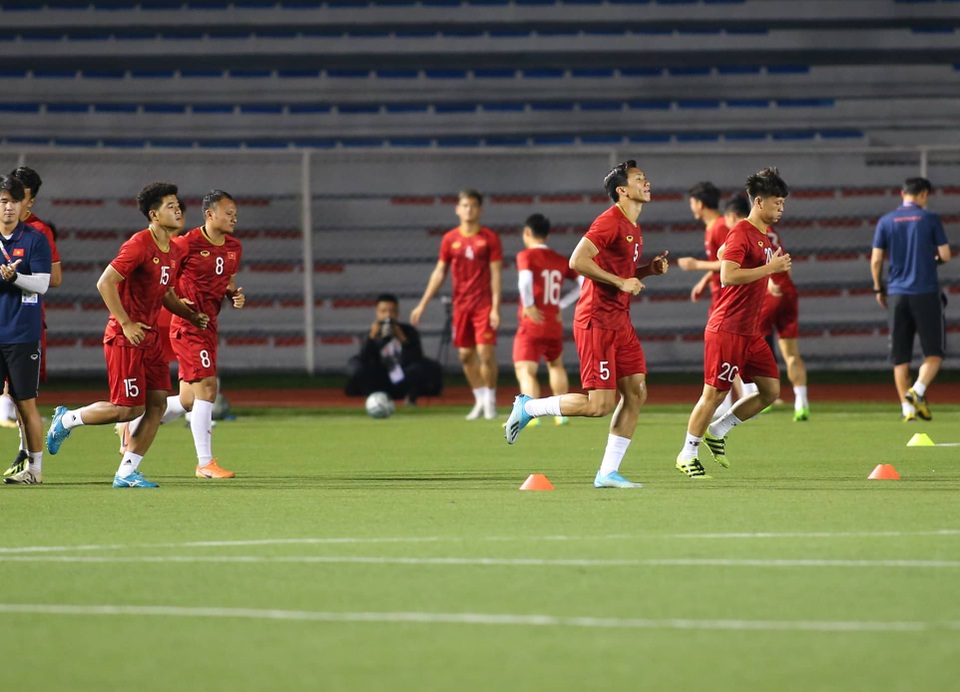 U22 Việt Nam 1-0 U22 Singapore: Đức Chinh ghi bàn quý giá - 30 U22 Việt Nam 1-0 U22 Singapore: Đức Chinh ghi bàn quý giá - 30