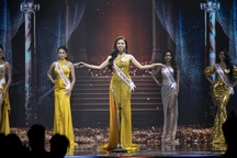 Thí sinh Hoa hậu các Dân tộc Việt Nam lóng ngóng, chưa từng đi giày cao gót