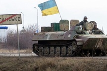 Quân đội Ukraine chuyển nhiều vũ khí tối tân đến sát Donbass