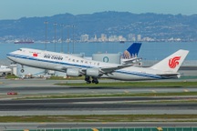 Washington đề xuất cấm máy bay Trung Quốc đến Mỹ qua không phận Nga