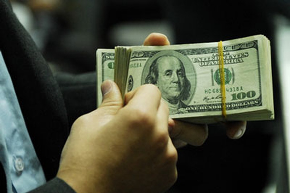 Tỷ giá USD/VND bất ngờ tăng cao và thủ phạm giấu mặt - 1 Tỷ giá USD/VND bất ngờ tăng cao và thủ phạm giấu mặt - 1