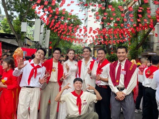 Hoa hậu Tiểu Vy đọ sắc cùng Thiếu tá công an vào vai "girl phố" - 7 Hoa hậu Tiểu Vy đọ sắc cùng Thiếu tá công an vào vai "girl phố" - 7