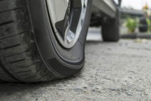 Để lốp quá non hơi, chủ xe "thiệt đơn thiệt kép"