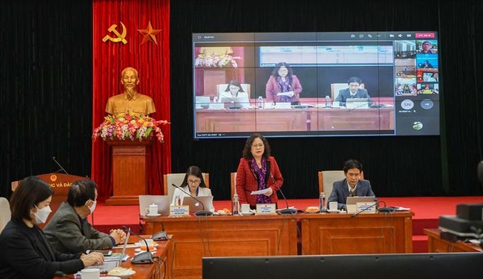 Thứ trưởng Ngô Thị Minh chủ trì hội thảo.
