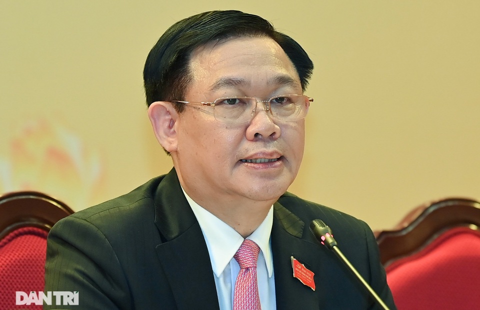 Bí thư Hà Nội lý giải tỷ lệ cán bộ trẻ, cán bộ nữ trong Ban Chấp hành thấp - 1 Bí thư Hà Nội lý giải tỷ lệ cán bộ trẻ, cán bộ nữ trong Ban Chấp hành thấp - 1