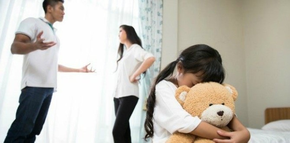 Đang do dự ly hôn, con gái nói một câu khiến tôi lập tức viết đơn - 1 Đang do dự ly hôn, con gái nói một câu khiến tôi lập tức viết đơn - 1