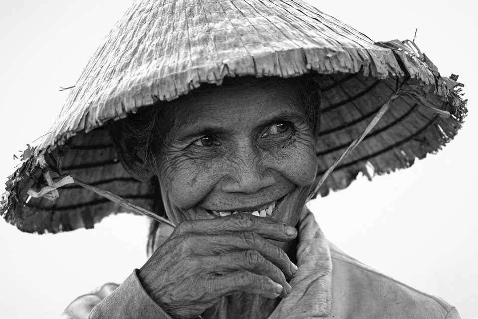 Nhiếp ảnh gia đi dọc đất nước săn những nụ cười - 7