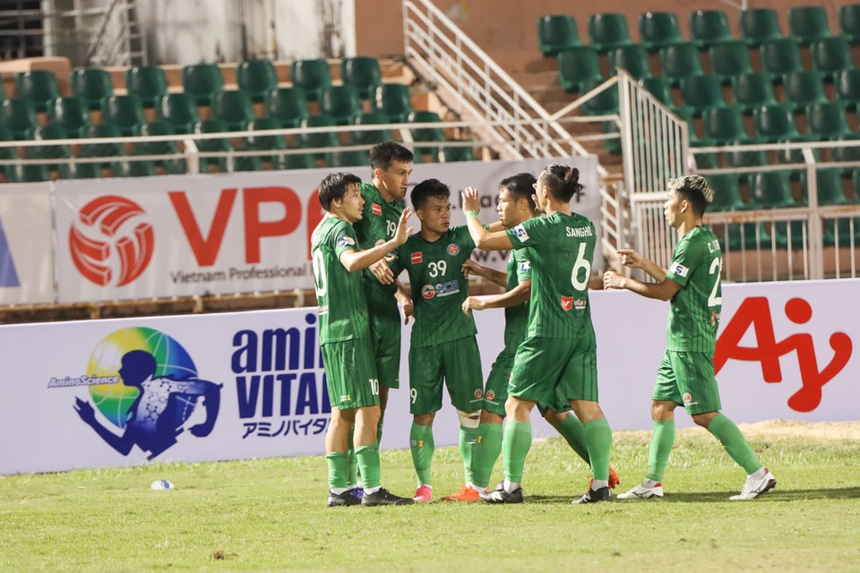 V-League chia tay năm cũ Canh Tý với trận đấu không khán giả - 9 V-League chia tay năm cũ Canh Tý với trận đấu không khán giả - 9