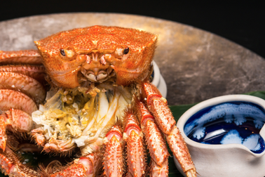 Mùa xuân nhất định phải ghé Hokkaido ăn cua lông mỹ vị