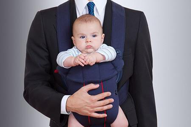 Làm cha tốt ngay cả khi bận rộn