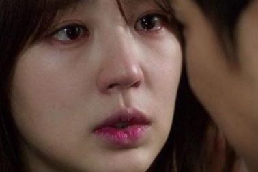 Bí mật bức tranh khỏa thân treo ở phòng ngủ khiến tôi phẫn uất