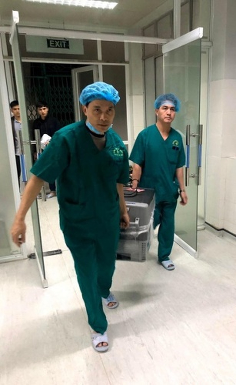 Ghép thận ngay tại bệnh viện địa phương - 2 Ghép thận ngay tại bệnh viện địa phương - 2