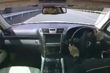 Video giải thích lỗi hệ thống lái của xe Lexus LS