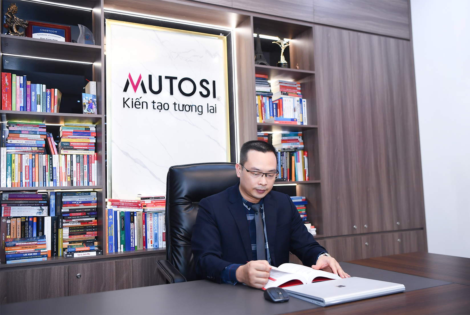 CEO Mutosi Trần Trung Dũng: Mang tới trải nghiệm tuyệt vời cho khách hàng sẽ giúp Doanh nghiệp trường tồn - 7 CEO Mutosi Trần Trung Dũng: Mang tới trải nghiệm tuyệt vời cho khách hàng sẽ giúp Doanh nghiệp trường tồn - 7