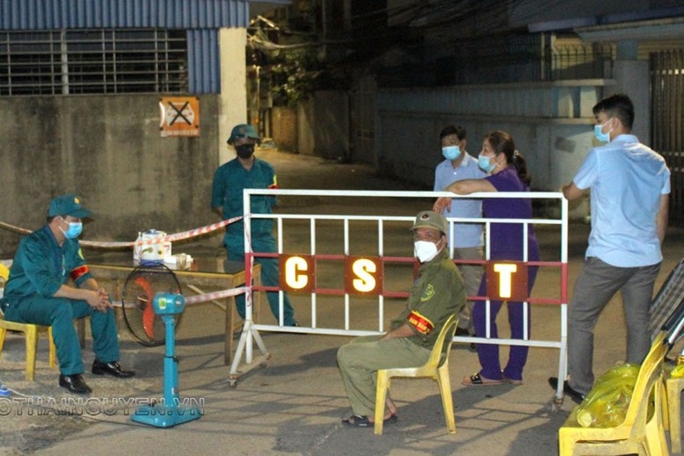 Ca nghi mắc Covid-19 nói chuyện với F0 trên máy bay từ TPHCM về Hà Nội - 2 Ca nghi mắc Covid-19 nói chuyện với F0 trên máy bay từ TPHCM về Hà Nội - 2