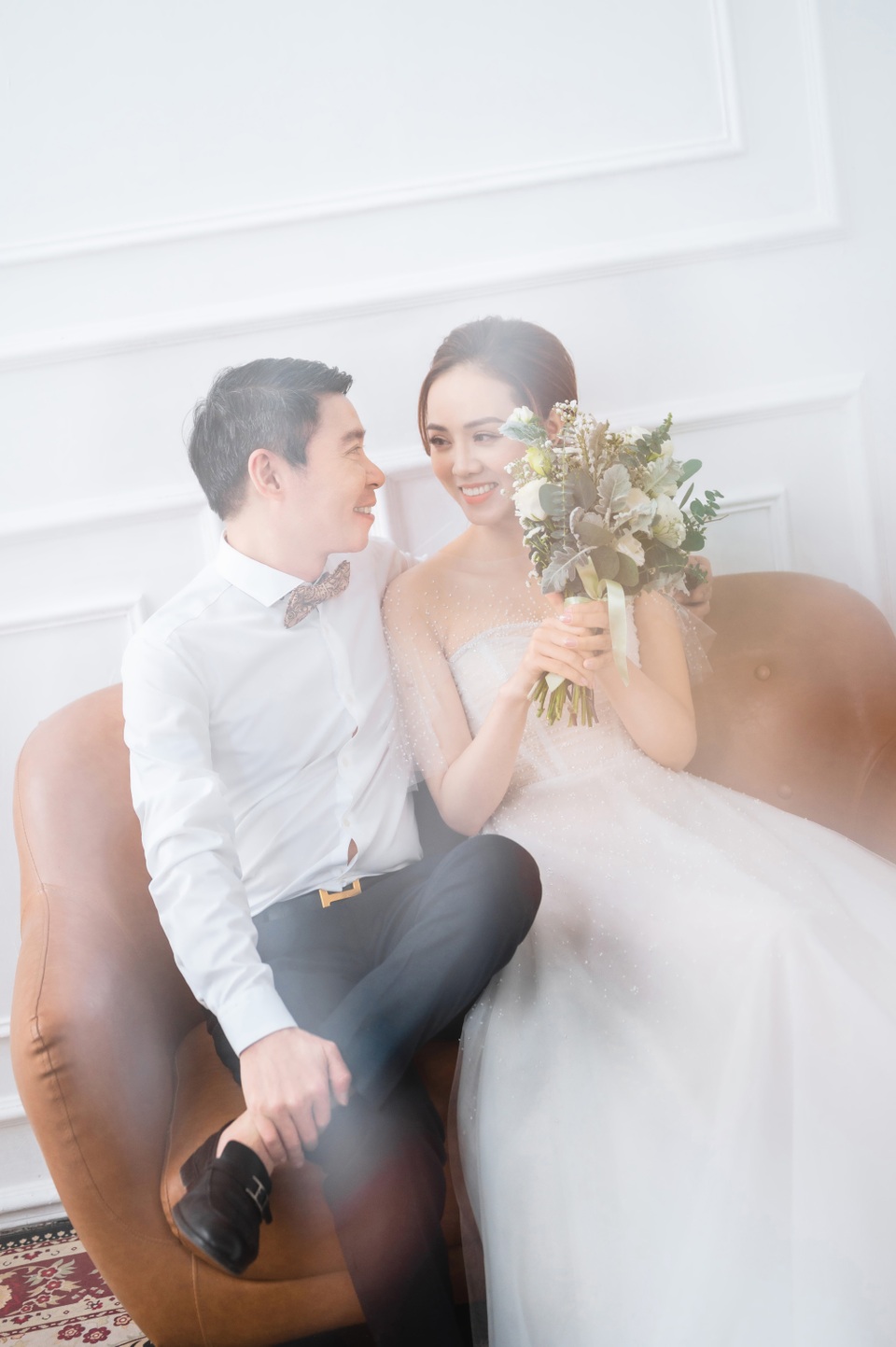Bà xã kém 15 tuổi đã đốn hạ trái tim Công Lý như thế nào? - 8 Bà xã kém 15 tuổi đã đốn hạ trái tim Công Lý như thế nào? - 8
