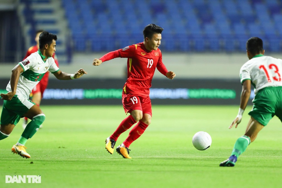 Quang Hải trở lại, HLV Park Hang Seo dùng đội hình nào đấu UAE? - 1 Quang Hải trở lại, HLV Park Hang Seo dùng đội hình nào đấu UAE? - 1