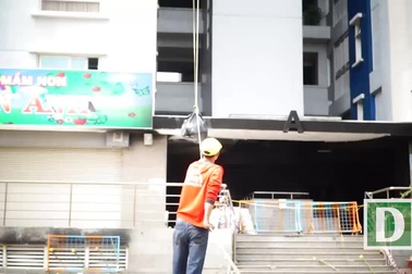 Dịch vụ dọn nhà tất bật với những đơn hàng của cư dân chung cư Carina