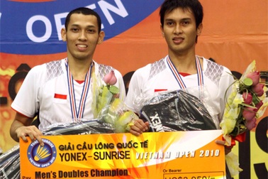 Đoàn Trung Quốc thắng lớn