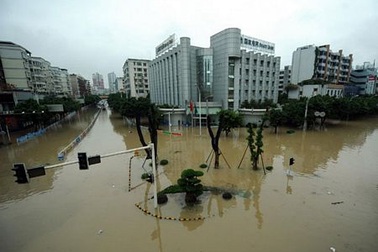 57 người chết vì lũ lụt tại Trung Quốc