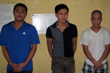 Triệt phá ổ nhóm làm giả giấy tờ để tiêu thụ xe ăn cắp