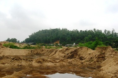 Sở TNMT Thanh Hóa “vừa đá bóng vừa thổi còi”