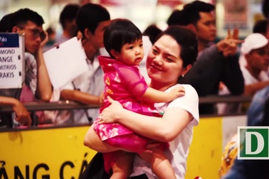 Việt kiều về nước đón Tết Kỷ Hợi 2019