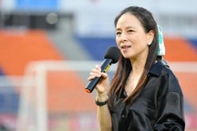 Madam Pang ra tay nghĩa hiệp, trả tiền điều trị cho Nguyễn Xuân Son