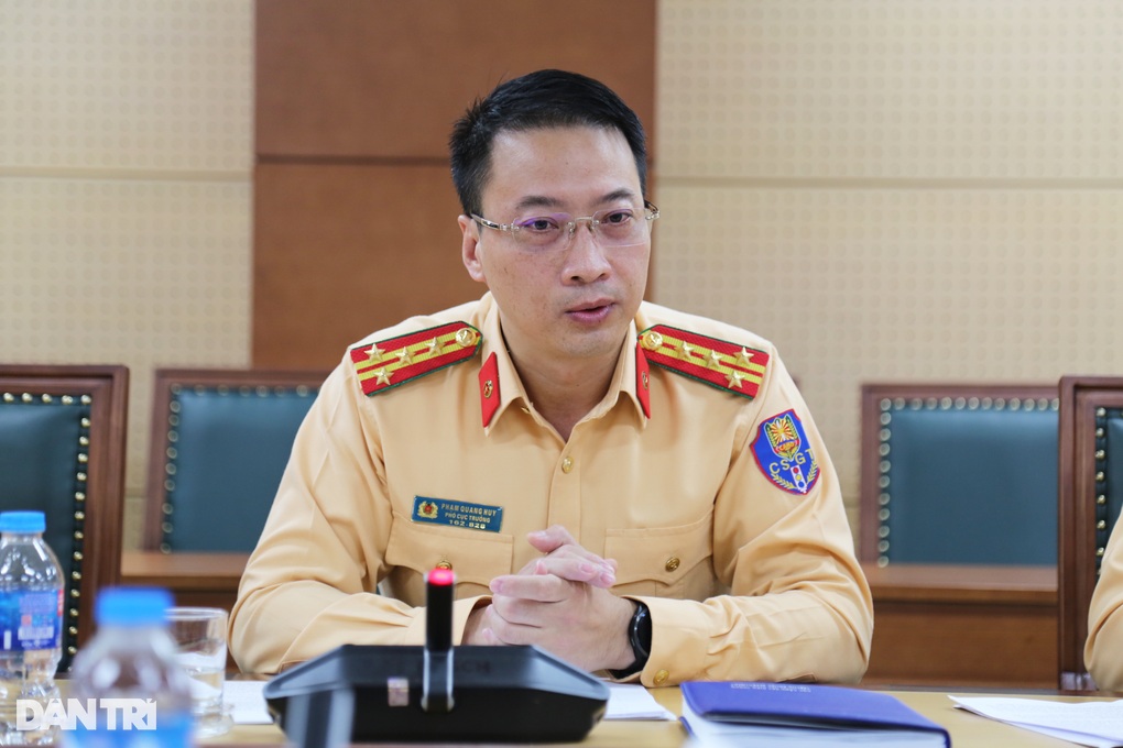 Tổng công ty Đường sắt Việt Nam lý giải việc barie mở bất thường - 1 Tổng công ty Đường sắt Việt Nam lý giải việc barie mở bất thường - 1