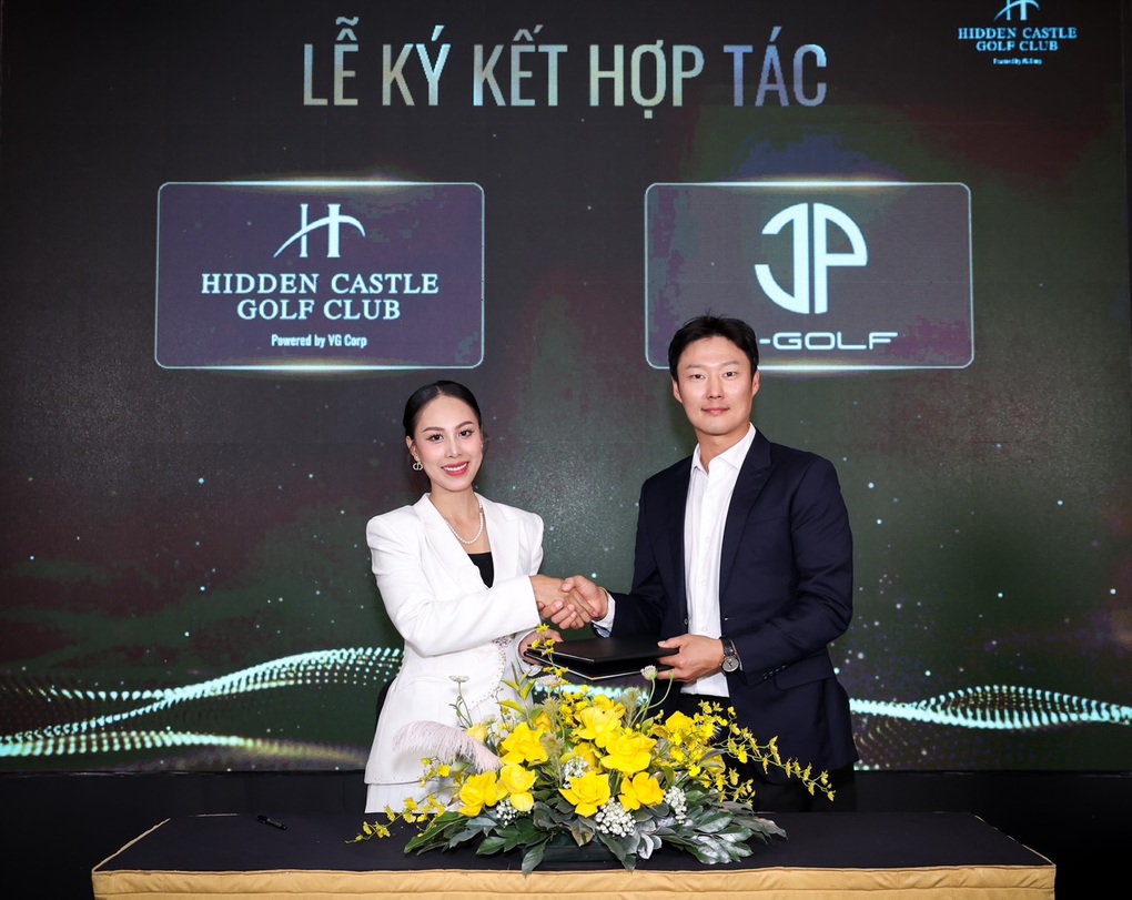 Hệ sinh thái golf trong nhà đẳng cấp 5 sao cho người Việt chính thức ra mắt - 3 Hệ sinh thái golf trong nhà đẳng cấp 5 sao cho người Việt chính thức ra mắt - 3